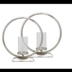 Candle holder brand new and box. Never use.